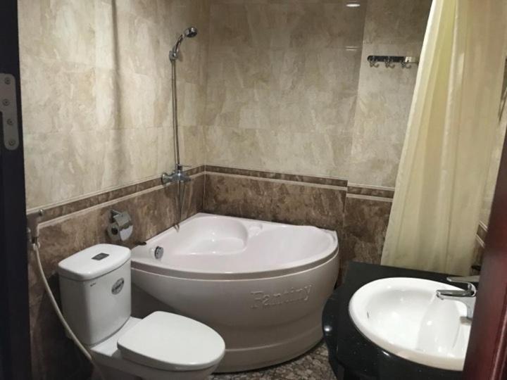 Lakeside 2 Hotel Nam Dinh Nhu Thuc Екстериор снимка